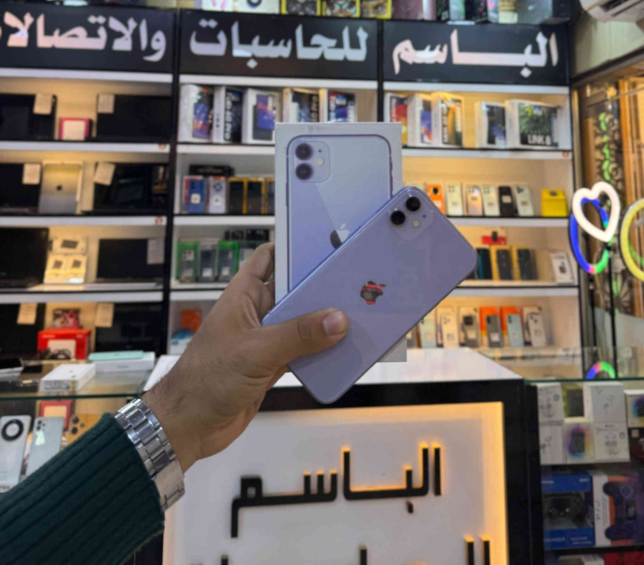 💙🧡💜 كل ما هو جديد تجدونه لدينا 💛❤️‍🩹💚
📱📱📱 توفر لدينا أجهزة آيفون 📱 📱 📱 
📱جهاز آيفون 13 بروماكس ذاكرة 5512GB 
📱جهاز آيفون 13 بروماكس دبل شريحة 
📱جهاز آيفون 11 عادي ذاكرة 1128GB 
📱جهاز آيفون 11 عادي دبل شريحة 
➖➖➖➖➖➖➖➖➖➖➖➖➖➖
https://www.instagram.com/albasim2006?igsh=eDV6M3NmaGlhMzBw
للاستفسار اكثر مراسلة الصفحة او الاتصال على الأرقام المثبتة ادناه:
العنــــــــــ🫵ـــــــــوان
#ديالى_المقدادية_حي_المعلمين
*********** ☎️📞*********** ☎️📞
#اخــــتـــيــارك_الأول_في_عالم_الاصلي.
📝 توجد خدمة توصيل لجميع المحافظات 
 @الجميع
@everyone
https://maps.app.goo.gl/5q3GR6btmt9unsfz9?g_st=ac
