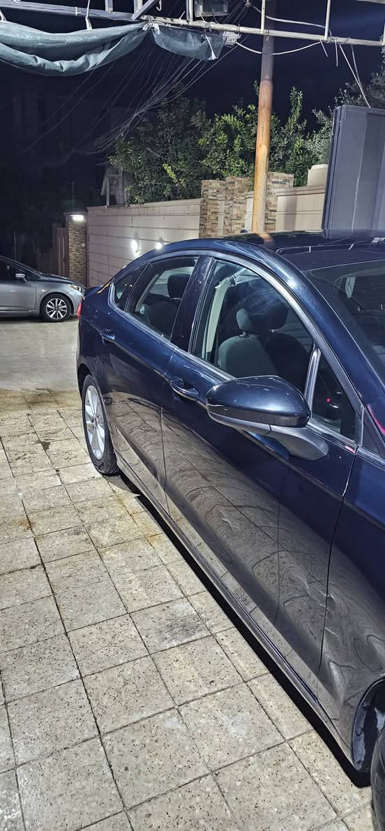 السلام عليكم فورد فيوجن 2020 1.5 SE تيربو بأسمي
السيارة وارد امريكي بضرر لم يصل حتى الى الراديترات تم تبديل البوند والجاملغ جهت السائق في امريكا 

السيارت تحتاج الى مصرف بسيط تركت لعدم التفرغ للذهاب 

للصناعة والمتابعة 

تم تغير قايش التايم كيس والبلكات والدسكات امامي خلفي وزوج تايات جديد ووكالة حديثا

ماشية 142 الف كيلو 

السعر نهائي 9900 دولار 

لا ارغب بالمراوسة بأي سيارة لحاجتي المستعجلة للفلوس 

المواصفات

نقطة عمياء

 كبح تلقائي و رادار امامي تفاعلي

مثبت سرعة تفاعلي

تبريد وتدفئة مناخين يمين مفصول عن اليسار

بصمة

لايت عالي LED الماني 

ابل كاربلي واندرويد اوتو

ومواصفات كثيرة بعد

رقم التواصل ***********
