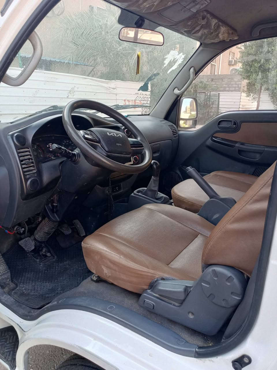 كيا حمل فحل للبيع موديل ٢٣ نضيف كلش ممتعوب جاهز من كلشي بسعر مناسب جدا *********** اتصل وتدلل
