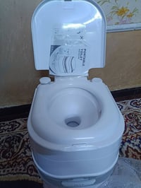 حمام غربي • حجم كبير • توصيل