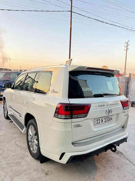 لاندكروز مديل 2008 محدثه 23 السياره جديده كارتون مواصفات vx مكفوله من الضربه والصبغ ما عدى قطع التحديث 8 سلندر شرط الكفاله تخم تاير حداديه تبريد رقم بغداد مشروع وطني رقم جديد سنويه جديده هزه جديده التحويل ثاني يوم السياره كلش مناسبه سعرها 290 وبيهه مجال بسيط حك الجيه بس رقم الهاتف *********** عنوان السياره بصره المدينة
