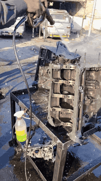 تم بفضل الله تعالى تجفيت ستار كس 2007 غراض اصليه ضمان سنه بوش وبستم ورنك ويطغ تخم واشر تخم جبن تخم قوايش تخم رولات واتر بم صينية اكلج بوربرن اكلج صوندة دينمو ماء ودهن وفلتر دهن تجيك أربع اويالة وأربع راديترات من اللة توفيق خدمات محمد الشمري ديالى بعقويه تقاطع ساده *********** ***********
