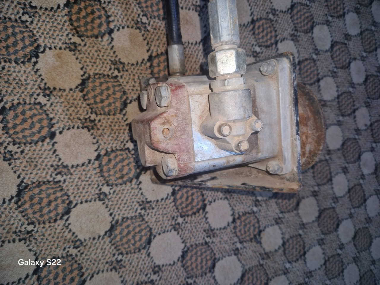 سلام عليكم مضخه للبيع  مال حاصده نيوهولند  جديده  مامشتغله  بالعراق  الاستفسار ***********
