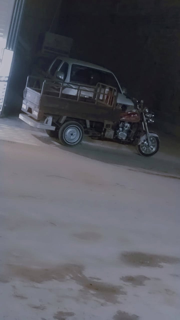 سلام عليكم ستوته للبيع موديل 2018 احمر جارد مكينه جديده 24 شاصي مكفول كفاله عامه كهربائيات كلها شغاله اوراق أصولي سعر 1500 بيها مجال مكان نجف رقم ***********
