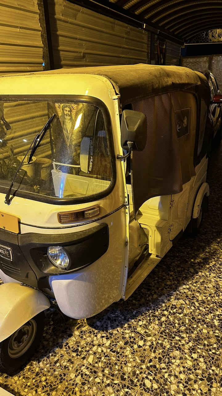 السلام عليكم شباب عندي هاي تكتك مضمومة مال بيت ما طلع بيها الله يشهد وماطالعه صالها 6شهر من بيت تكتك برغي بل محرك ما مفتوح ليشتري هاذا رقمي *********** متواجد اتصال او واتساب 

تكتك مرقمه وبأسمي منزلها بيدي من رمبه شهر 12
