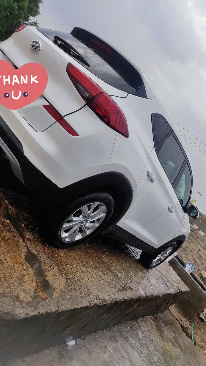 السلام عليكم توسان 19 مريكي باسمي تحويل مباشر مكينه وكيىر وحداديه   ماشيه 35 الف على وضع الشريكه اول ماداخلت العراق استخدام شخصي شاشه كبيره كامره ادواره سايد بريك دكمه ارضيه جلد رادارت الدات تحكم بالعين تحكم استيرن 3انظام قياده هواي مواصفات بعد سياره شرط احلى منوالصور سونار بل منشور البصره ***********
