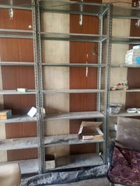 رفوف مغلون • عدد 8 • ارتفاع مترين