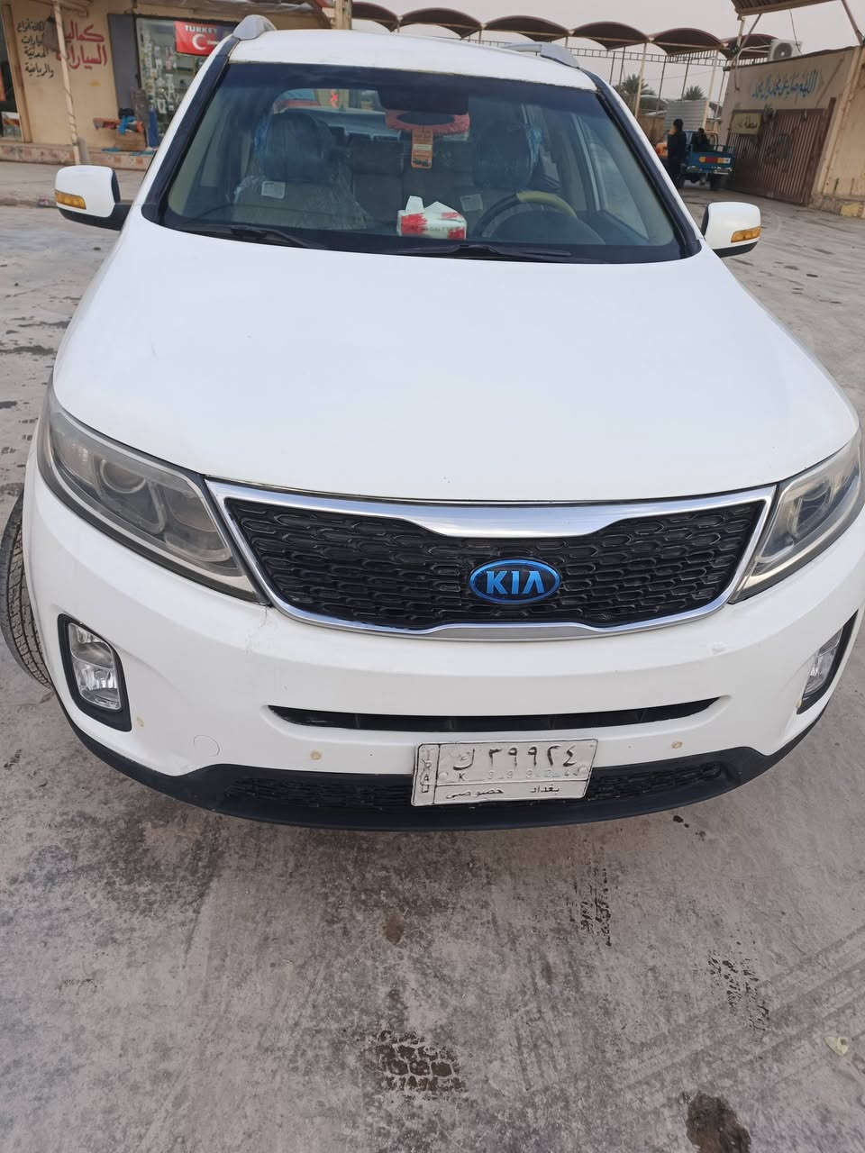 للبيع سورنتو موديل 2015
 رقم بغداد سنويه لل27فول مواصفات عدا الفتحة محرك ستة 7راكب
 3 قطع تبريد حادثها تچيه 
((السعر 135 ورقة )) العنوان: الدوانيه 
الرقم:  ***********
