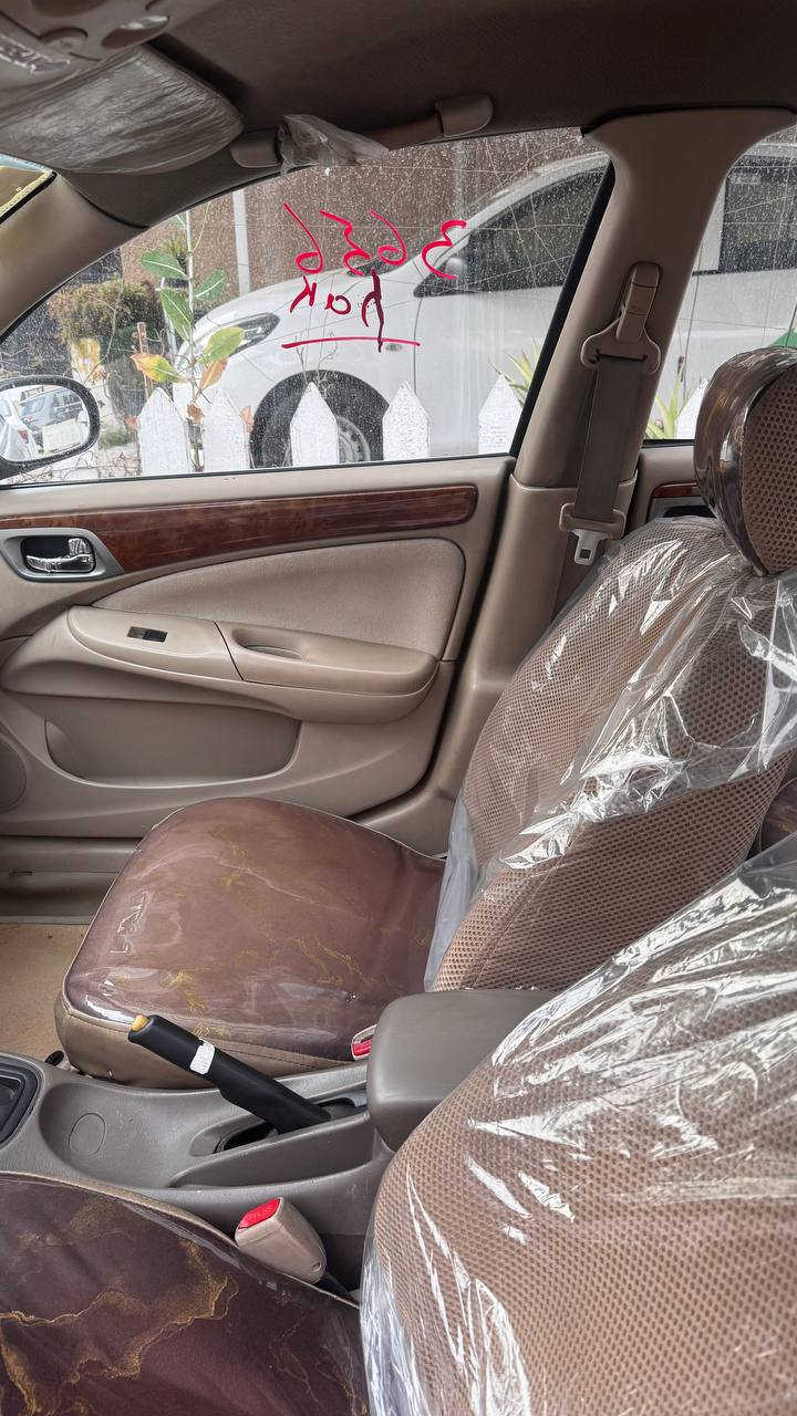 سلام عليكم نيسان سني ياباني موديل 2005
سياره بسمي تحويل مباشر كير مكينه بلادي 
سياره حداديه جديده ترأيها يخبل سياره مال جناي 
داخلها جديد ونضيف صبغ حزام وجوه فابلون جراد 
مكاني بغداد البياع ***********  سعرها (76)وبيها مجال
