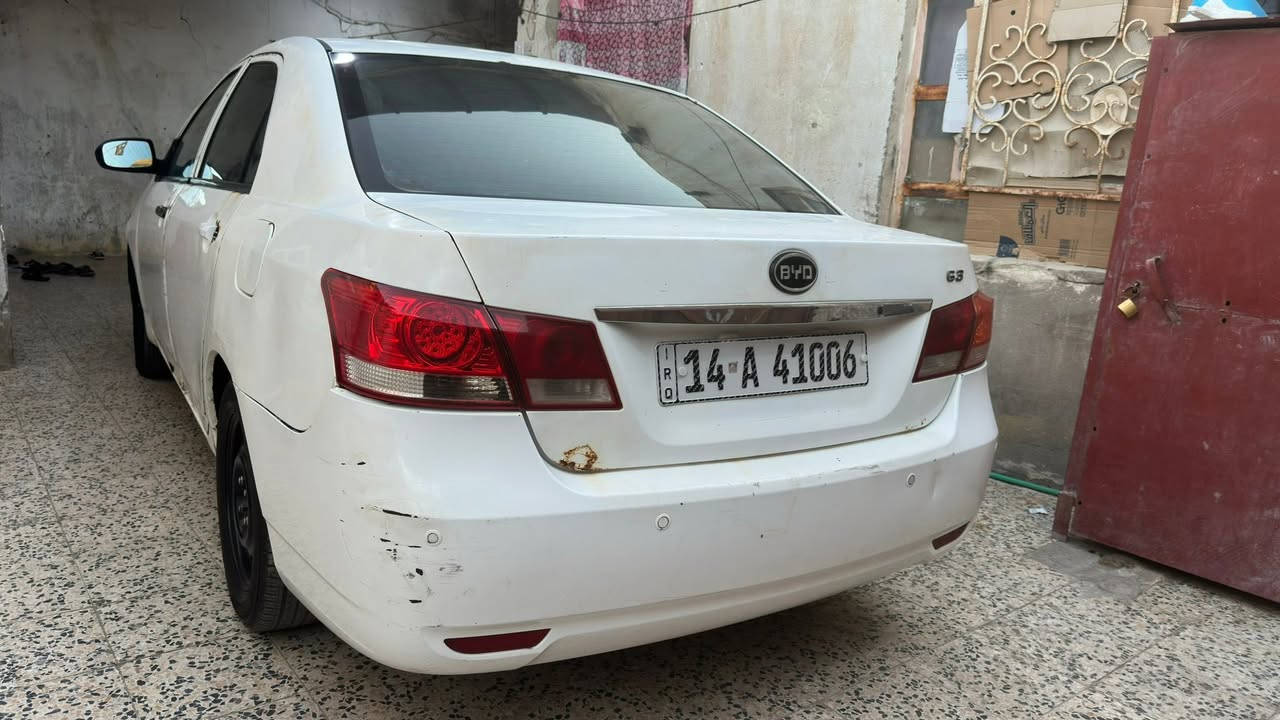 سلام عليكم بي واي دي 2013 g3 السياره خير من الله حداديه تخم تاير تبريد مكينه هوندا گير عادي تحويل ثاني يوم بسمي سنوية 2030 بيه ملاحضات بسيطه وهاي الخياسات يتصلحن مكاني بصره السعر 42 وبيه مجال الرقم *********** مامتواجد على الفيس الشراي يتصل
