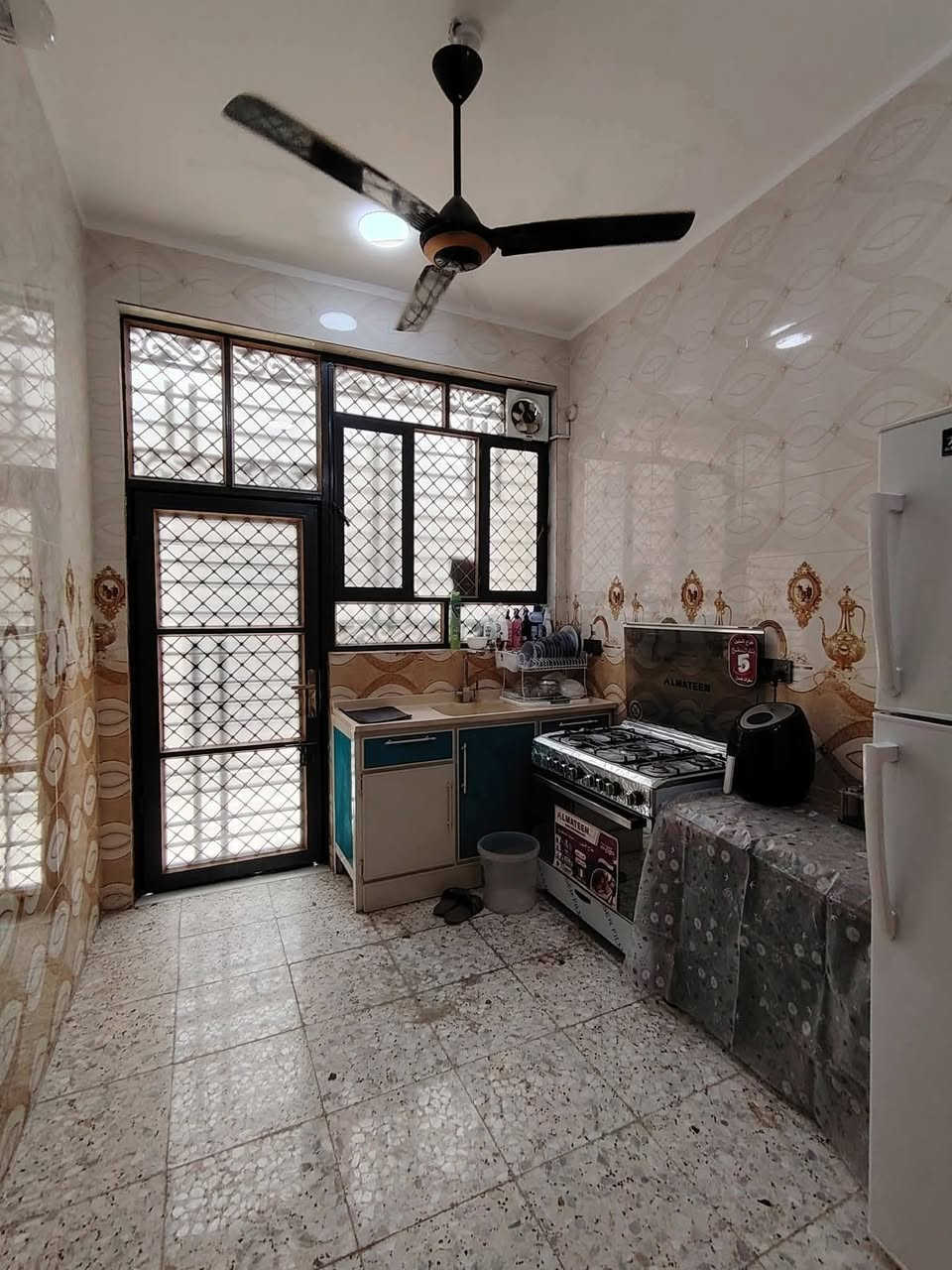 داران توئم للبيع طابو زراعي سند ٢٥
الموقع حي الزهراء فرع حسينيه عبد الله الرضيع
المساحة 75متر الواجة 7/5 متر النزال 10 متر 
طابقين الطابق الارضي استقبال كليدور 
مطبخ مجمع صحيات 
الطابق الثاني غرفتين وصحيات
للاستفسار 
اتصل بالارقام التاليه 
***********
***********
موقع المكتب حله نادر الاولى الشارع الرئيسي مقابيل دائره اتصالات بابل 
مكتب علي السلطاني للعقار 
/10
