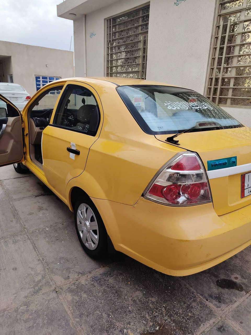 السلام عليكم افيو ٢٠١١ خليجي مكفوله كفاله عامه ماعده صبغه قليله بلباب مال السايق كير مكينه حداديه تبريد كله جديد السياره جاهز رقم واسط  مكاني واسط الكوت الاستفسار ***********
