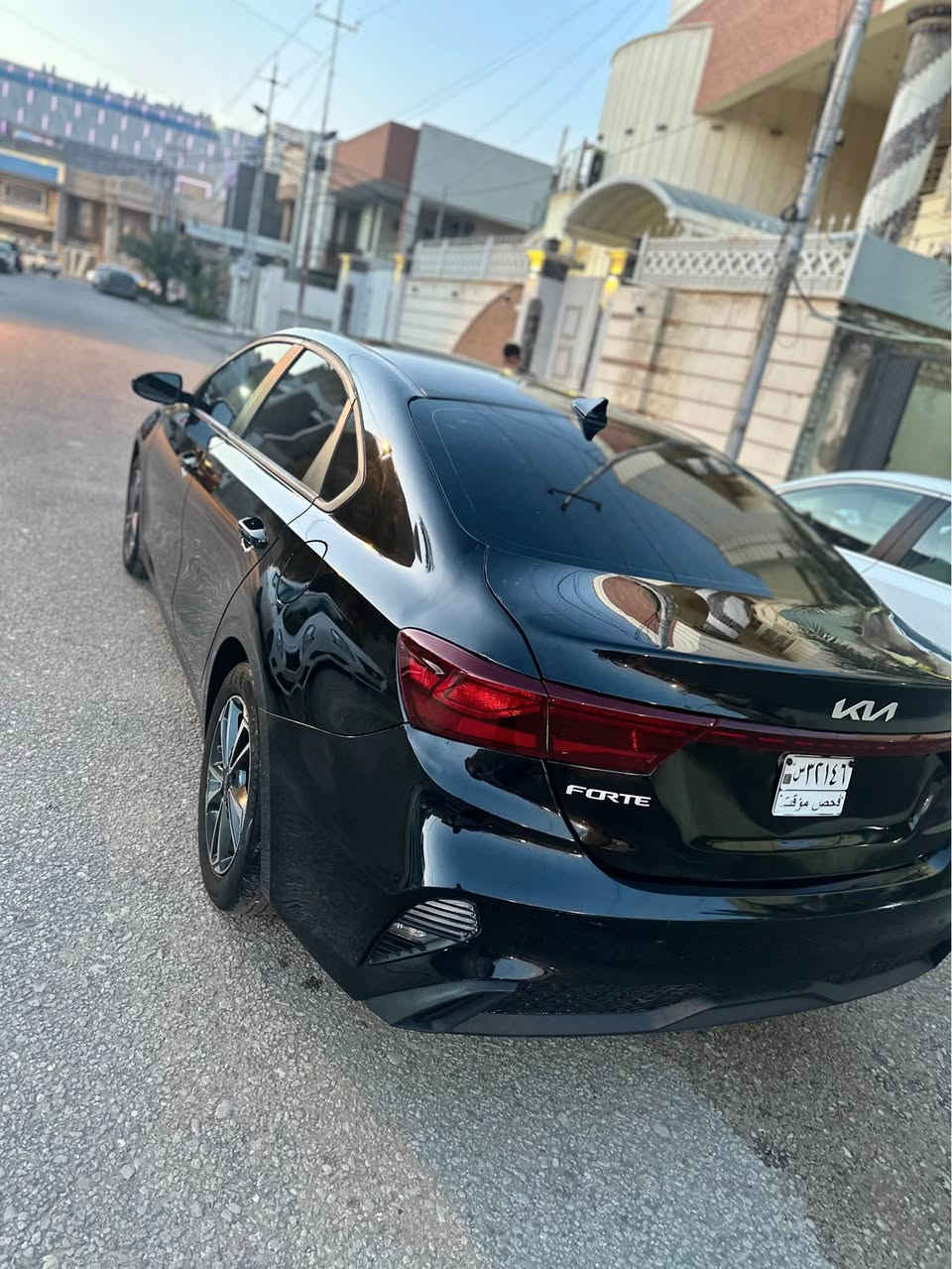 فورتي LX  2024 دخول جديد حادثه موضح بلصور سياره نظيفه ماشية 22 الف  كامله كمرك وتلصيح وضريبه عدى الرقم مواصفاته ال LX معروفه شاشة وتحكم ستيرن تحديد مسار وسرعه رادار جانبي بلمري ويل كروم الخ السعر ١٤٤ مكان نجف. *********** النجف, العراق
