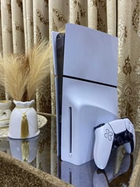 للبيع بلي 5 سلم كلش جديد استعمال كلش قليل  نظافة 100%  ملحقات الأصلية ...