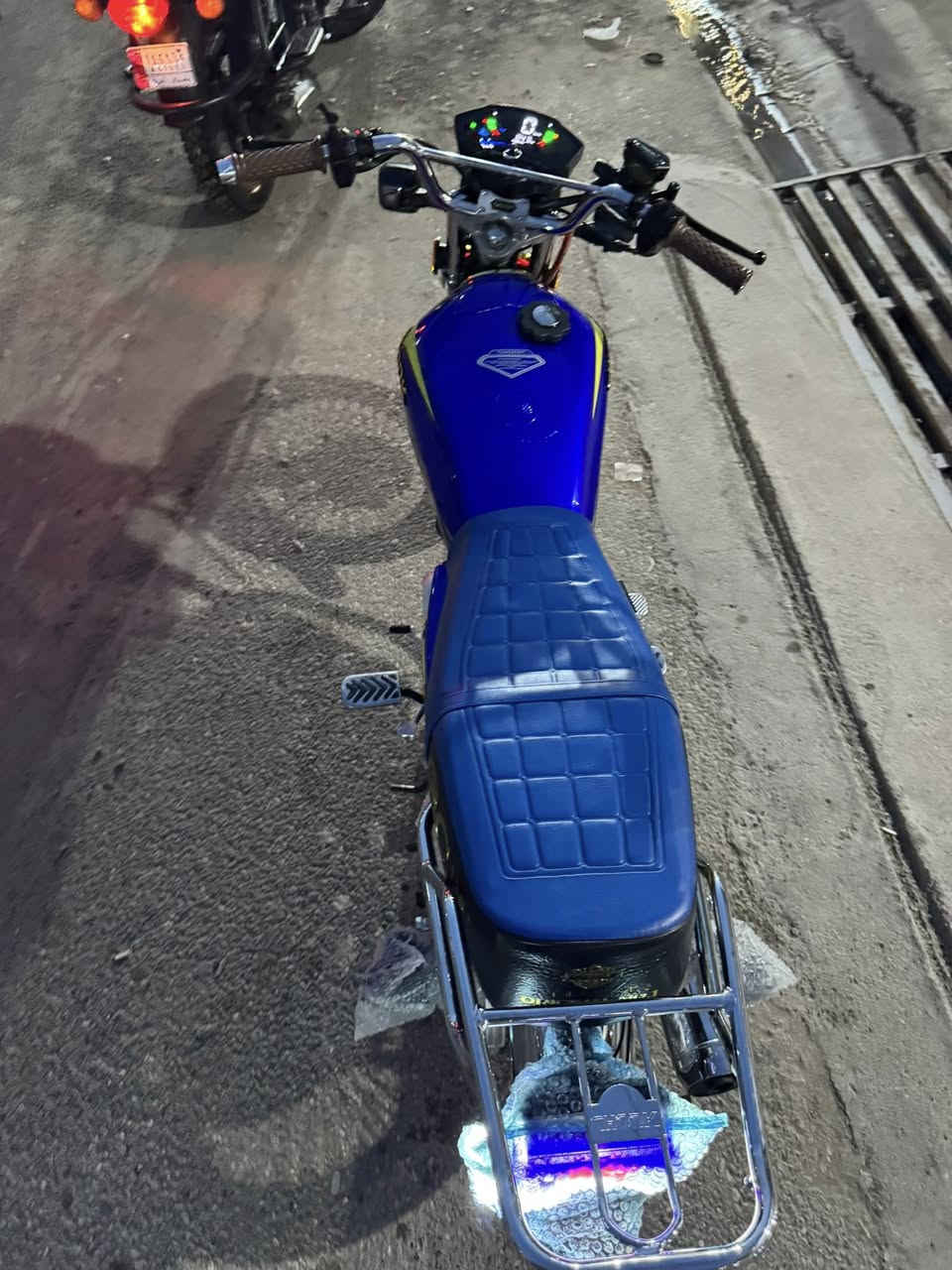 سلام عليكم دراجة 2025 سونيك ٤ گير النضافة ١٠٠/١٠٠ ماشيه اسبوعين انطيها شرط بدون عيب المكان كركوك حي الواسطي س725 وبيها مجال للشراي يدلل. ***********
