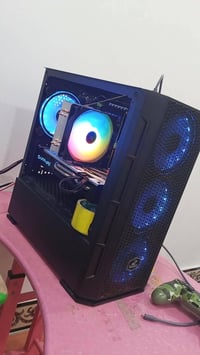 تجميعة كمبيوتر • بي سي قيمنق • كمبيوتر مكتبي • معالج Xeon E5-2680 v4 •...