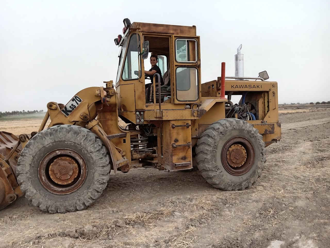 شفل للبيع ٧٠ موديل ٨٢ مكينه جديده ***********
