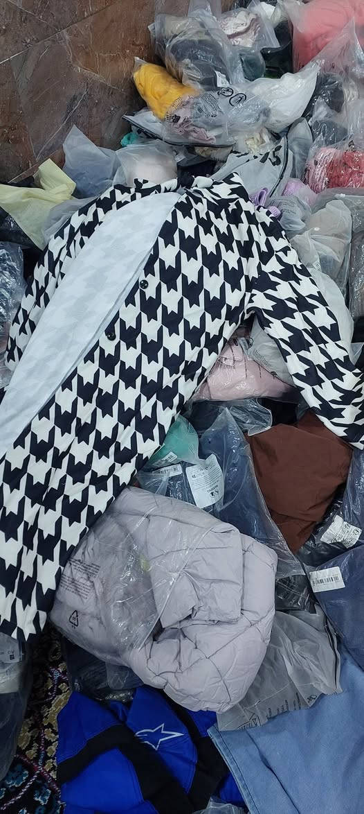 عرض خاص لمده ٤ ايام فقط للخميس ينتهي الاسعار من الف ل١٠ فقط💜 تجين تكدرين وتاخذين بالعافيه بدون ترجيع وبدون تبديل (البضاعه شي ان  dhl وامزون )القطع جمال كوالتي فول صيفي شتوي وبهاري نسائي بناتي ولادي شبابي مخلوط
العنوان بابل قضاء القاسم حي العسكري قرب سيد احمد بيت ابو سعد شاكر حديد 
الوقت من الصبح ل٥ فقط 
الاسعار ثابته بدون عمله رجائا لان عرض علمود العيد واسعار بلاش لو تاخذين قطعه حاله حال ٢٠ قطعه ارجو التفهم💜💜


**إذا كنت صاحب هذا الإعلان وتريد حذفه لأي سبب، رجاءا أرسل رسالة إلى الدعم الفني**