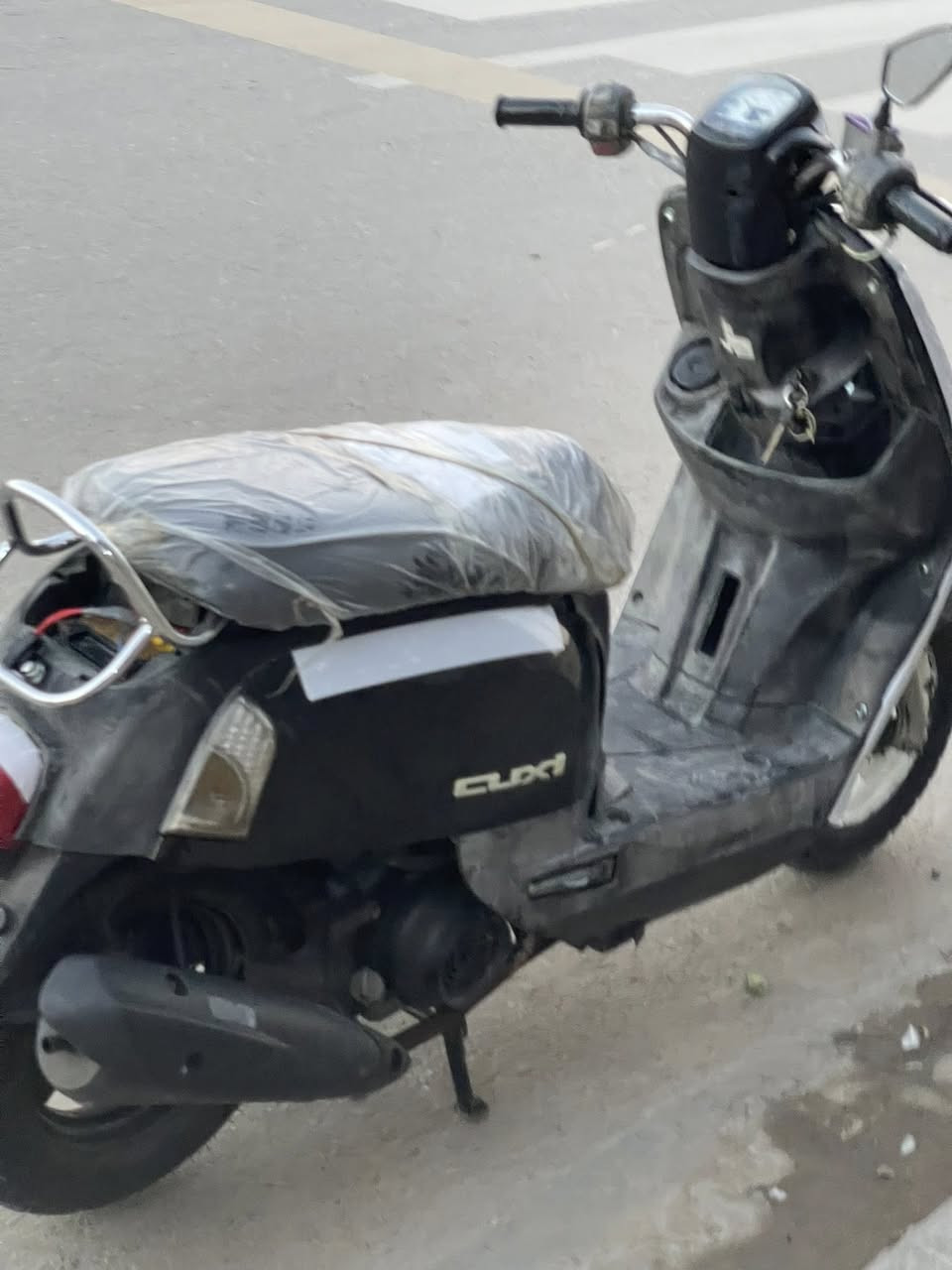 ‏سلام عليكم دراجة بوليس مكينة ما مفتوحة
‏كلا بلاد وسعرها￼ 775 قفل


**إذا كنت صاحب هذا الإعلان وتريد حذفه لأي سبب، رجاءا أرسل رسالة إلى الدعم الفني**