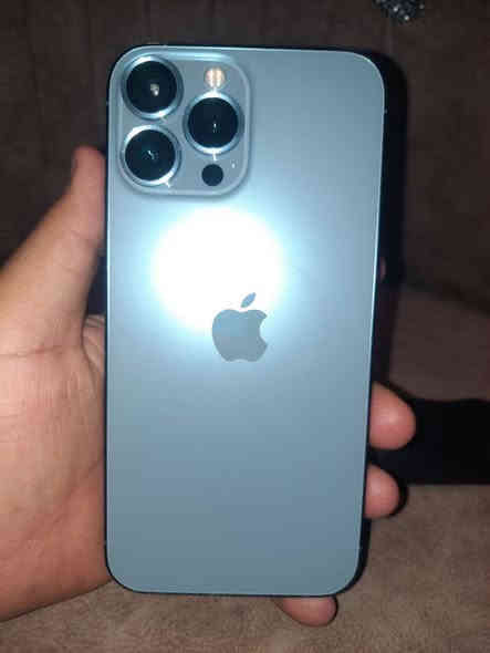 سلام عليكم 

  📲اايفون 13برو ماكس 😋
 
بطاريه 9️⃣1️⃣🔋

ذاكره2️⃣5️⃣6️⃣

شاشه اصليه✅

بطاريه اصليه ✅ 

الون المميز بحري 😋

ملحقات شاحنه وكارتونه موجوده بس تعبانه 

جهاز بلادي وكلشي ما مبدل بي وعل فحص 

 عنوان بغداد المعامل فلكه الحسينيه توصيل لا يوجد 

رقم الهاتف ☎️ (***********)متواجد واتساب 

سعر (750) بي مجال حك جيه
