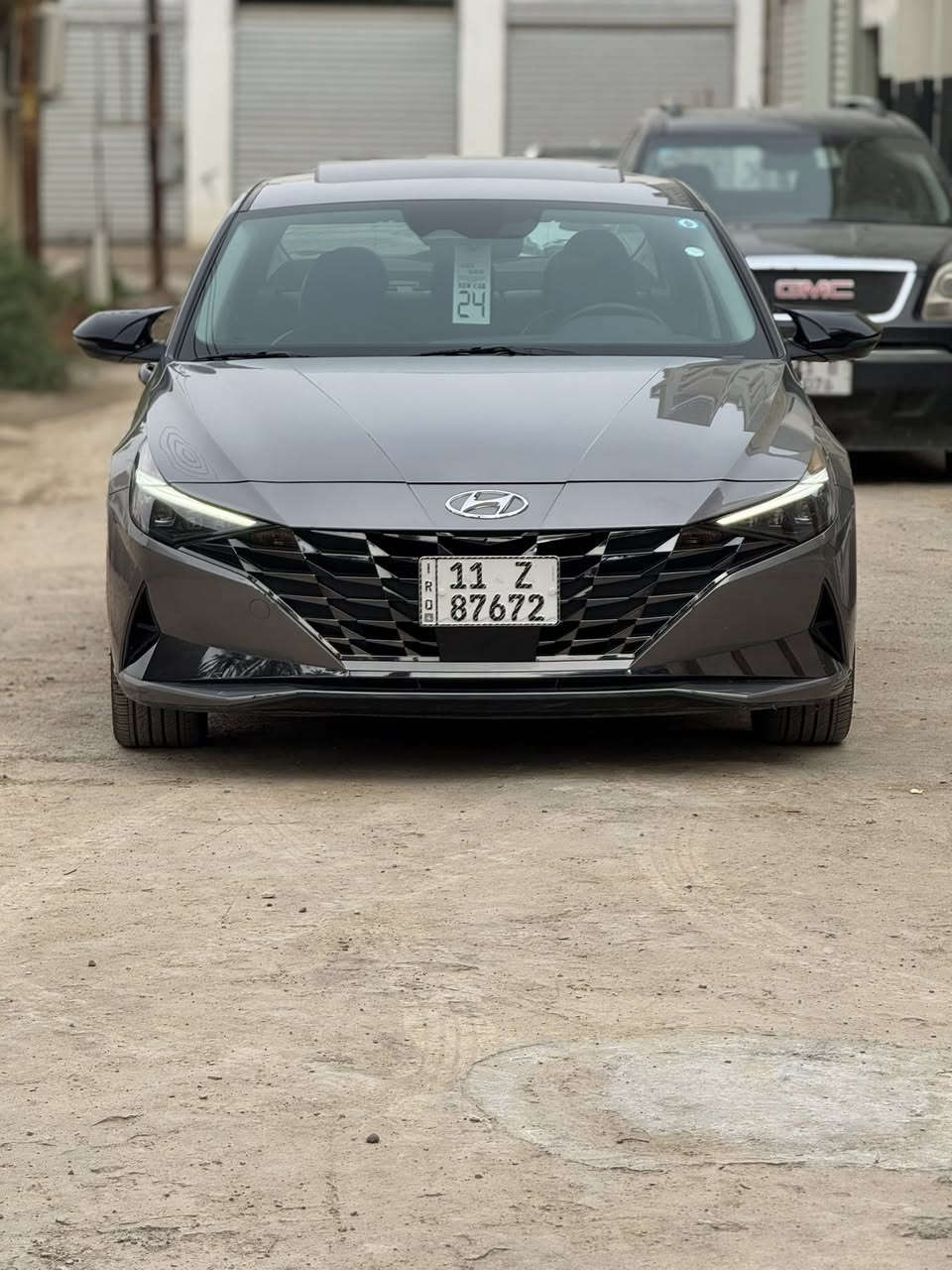 سلام عليكم
للبيع فقط بدون مراوس 
النترا 2023 لمتد فول مواصفات بجم كبس 
رقم بغداد بسمي هزه جديده 
حادث فقط دعاميه خلفيه وراجعه نفسها و شبر بارد بجنطه بدون تبديل بدون صبغ بدون ارباك سياره جديده معنى كلامه 
محرك 2000 دوش ماشيه 15 الف ميل زيرو 
مواصفات 
فتحة سلايت روف 
بصمه ابواب ذكيه 
كشنات جلد 
كشن كهرباء 
تدفئه كشنات 
سايد بريك بصمه 
اشاير بالمري 
اناره داخليه بالدشبول متغيره 
شاشه دجتال متصله 
لايت 3 عدسات بلادي 
رادات امامي و خلفي 
حساسات خلفيه 
تحديد مسار 
سياقه ذاتيه 
اوتو هولد 
شاحن وايرليس 
سستم صوت bose 
جنطه ذكيه 
تشغيل عن بعد 
#السعر 168   بيها مجال بسيط سياره جديده و فول بدون نقص 
الاستفسار *********** 
مكاني بغداد الدوره
