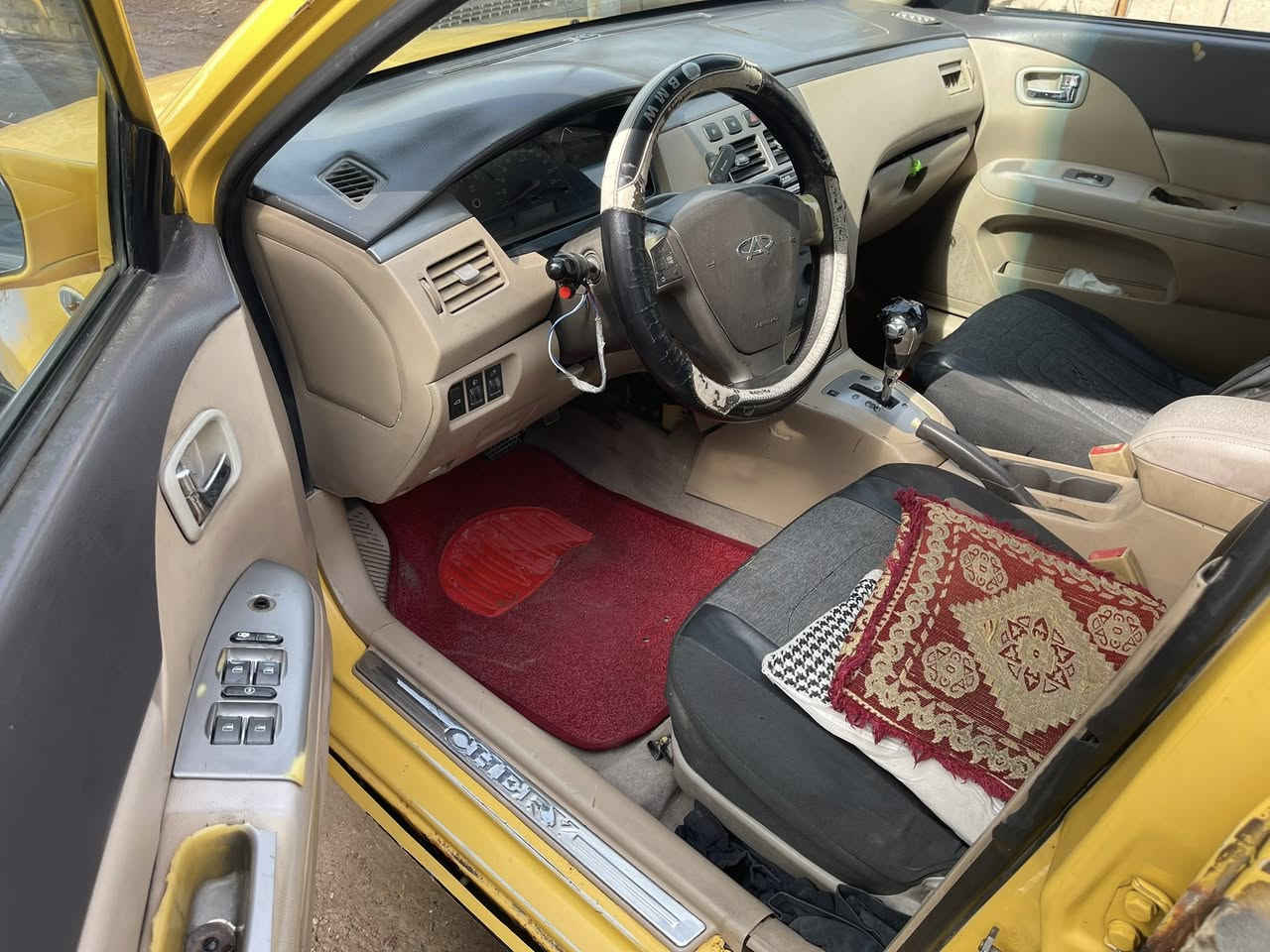 للبيع شيري اي فايف موديل 2011 رقم بغداد الدولي باسمنا سنويه مجدده لل 28 محرك كورلا كير اوتو مصفره هيئه وغرامات سياره بدون ضربه مكان السياره بغداد السعر 30 ورقه للاتصال *********** بي واتساب
