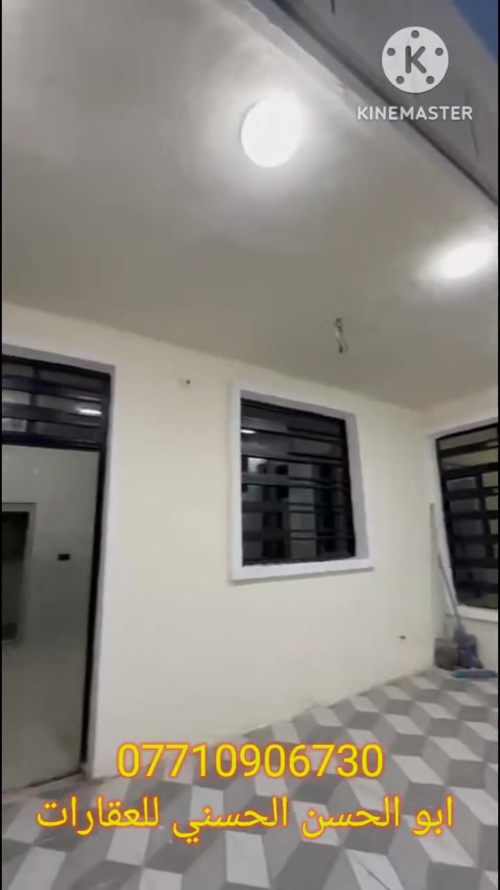 السلام عليكم
بيت 100 متر مربع ركن مربع على شارعين وعلى ساحه منطقه ال 4000 خلف جامع الامام الصادق 
بيت بناء نظيف كامل من كل شيء
 السعر 85 مجال بسيط
 الاتصال *********** متوفر واتساب 
ابو الحسن الحسني للعقارات
