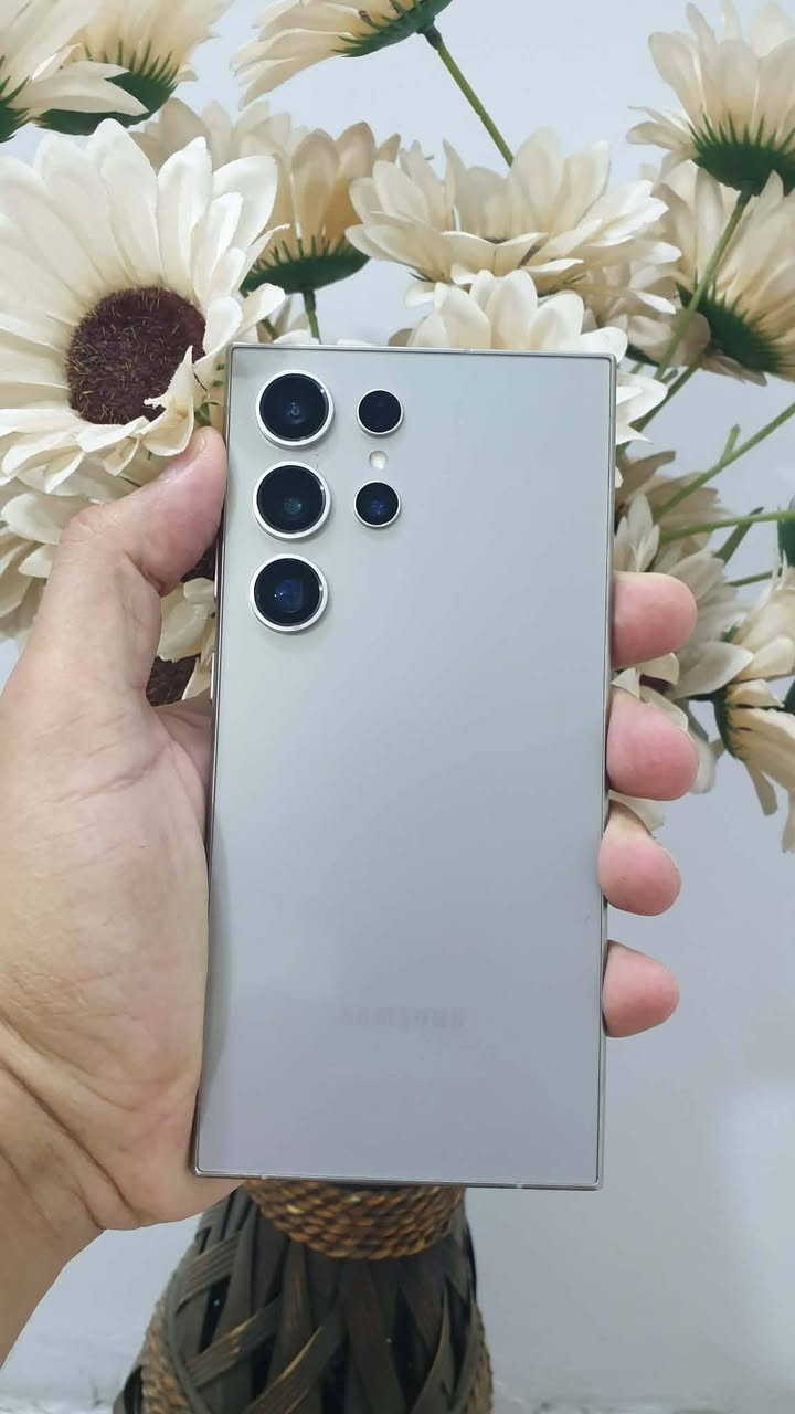 S24 Ultra ذاكرة 512
النضافة فول اخو الجديد مكاني بغداد العبيدي 
السعر قفل قفل مليون و150


**إذا كنت صاحب هذا الإعلان وتريد حذفه لأي سبب، رجاءا أرسل رسالة إلى الدعم الفني**