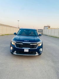 سيلتوس موديل 2025 فول اعلى فئه محرك 2000 دوش ماشيه 10000 ميل حادث جامل...