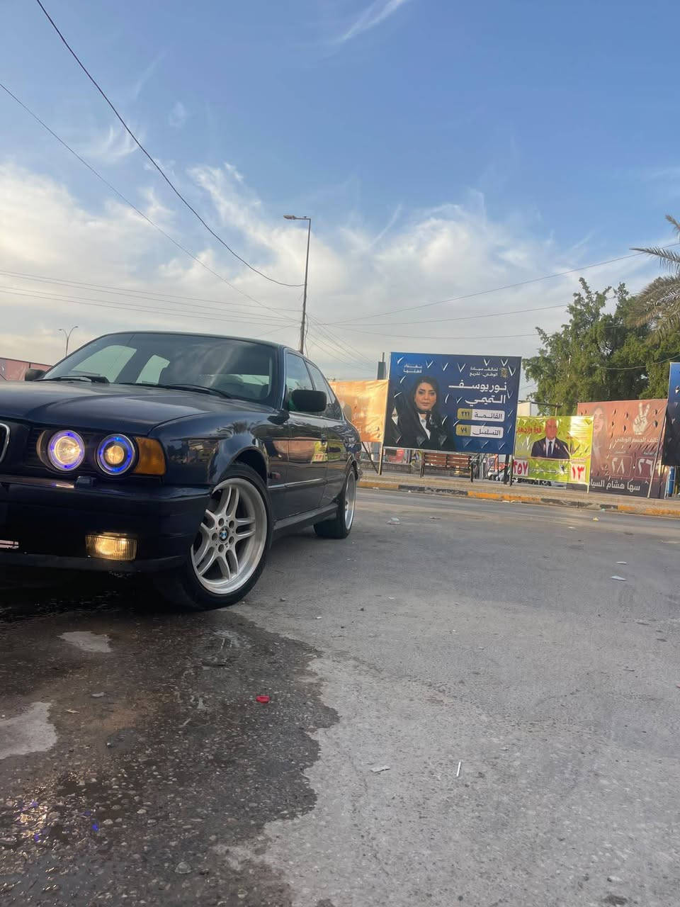 اعادت النشر بسبب الوعود موديل 92 بسمي رقم بغداد انكليزي هزة جديد محرك كير تخم تاير صدر امامي خلفي جاهزة السيارة وين ماتريد اترايك سلايت شغال كشن كهرباء شغال كهربائيات كلهة شغالة نقص بس تبريد مكان السيارة بغداد السعر قفل قفل ٣٦ لان نزلت السعر مستعجل على بيع للتواصل ***********
