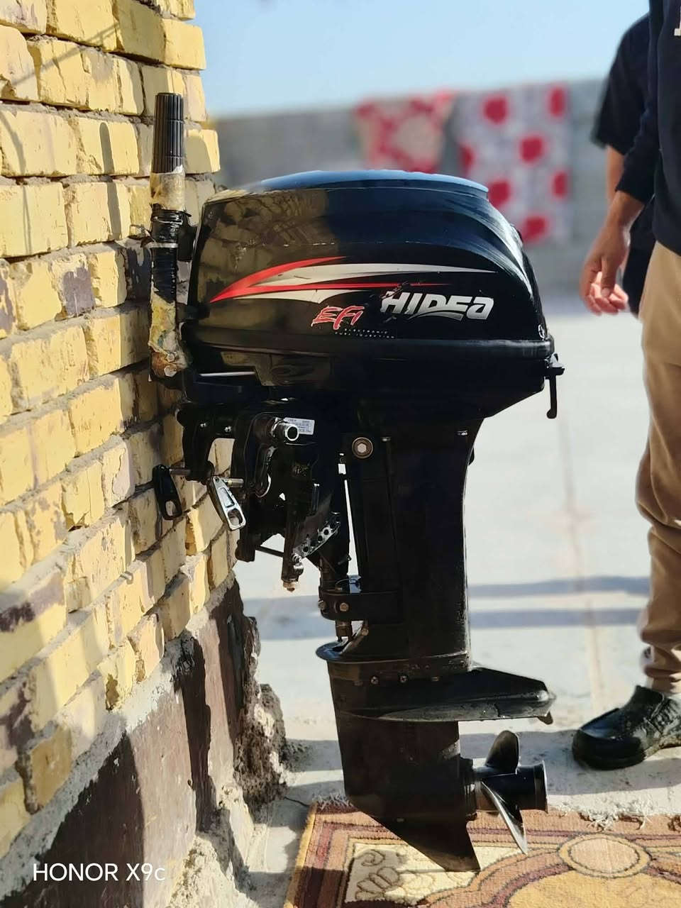 السلام عليكم مكينه توهاستو مامفتوحه ٢١ مكفوله نضيفه مامشتغله بس شهر واحد سعر خاص العنوان دوانيه شراي يتصل رقم الهاتف ***********
