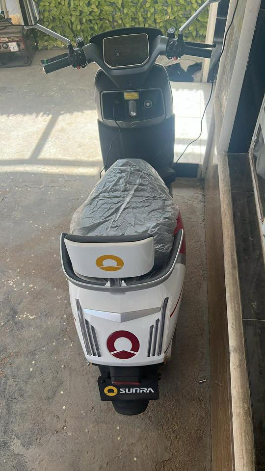 سلام عليكم دراجه شحن جديده زيرو صارلها يومين من طالعه سعر مليون وبيه مجال بغداد ناحيه الرشيد ‭
‭0773 745 7443‬ ‬
