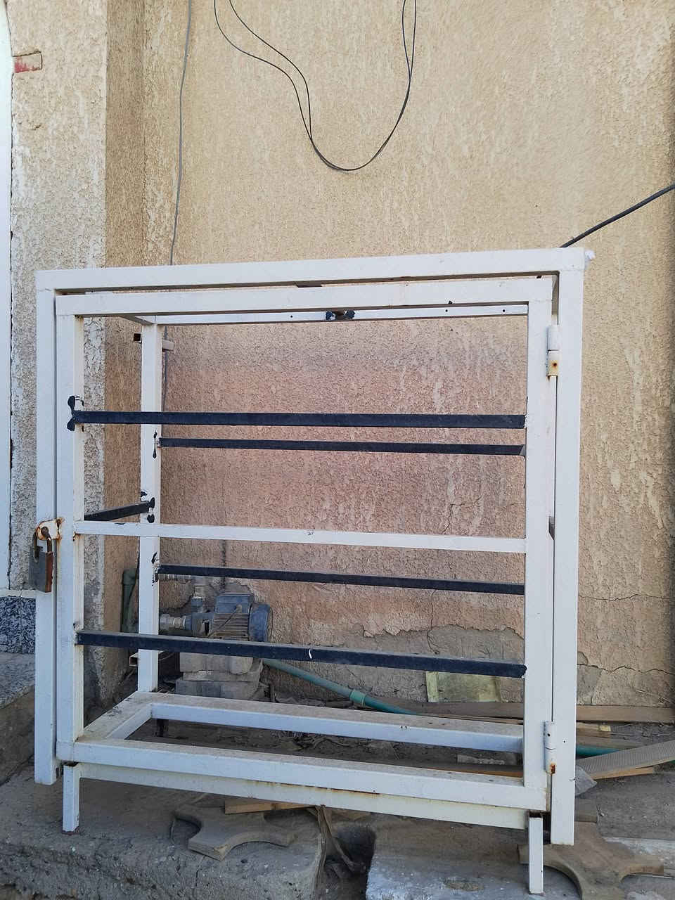 قفص سبلت قطعه خارجية السعر 45 مكان نجف ***********
