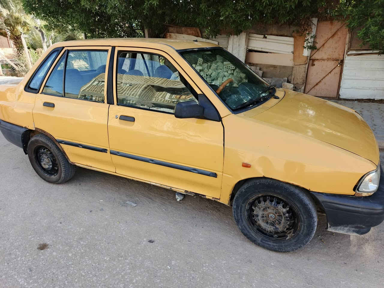 ياالله سايبه موديل 12 رقم بغداد أحمر السنويه عضم كير ومكينه نضيفات حداديه جديده تخم تاير كهربائيات كله شغاله كلج بريك سياره جاهزه راعيه بل نجف والسياره ب النجف حي الميلاد اريده ب مليون قفل ***********
