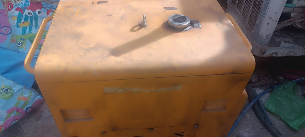 السلام عليكم ورحمه الله وبركاته عندي مولد گامه كاز كاتم للبيع شغال جديد ايولد 28 امبير   السعر 450 اللف    ***********
