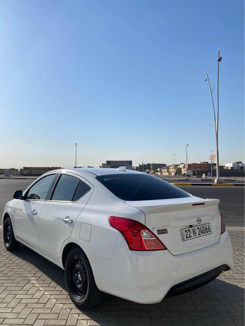 نيسان صني 2025كفاله من الشخط ومن كلشي من الدعاميه لدعاميه ماشيه 6200Kmالسياره كلشي مابيه ونضيفه  بعدهه بتراب الشركه 
***********
السعر 135وبيهه مجال البصرة, العراق
