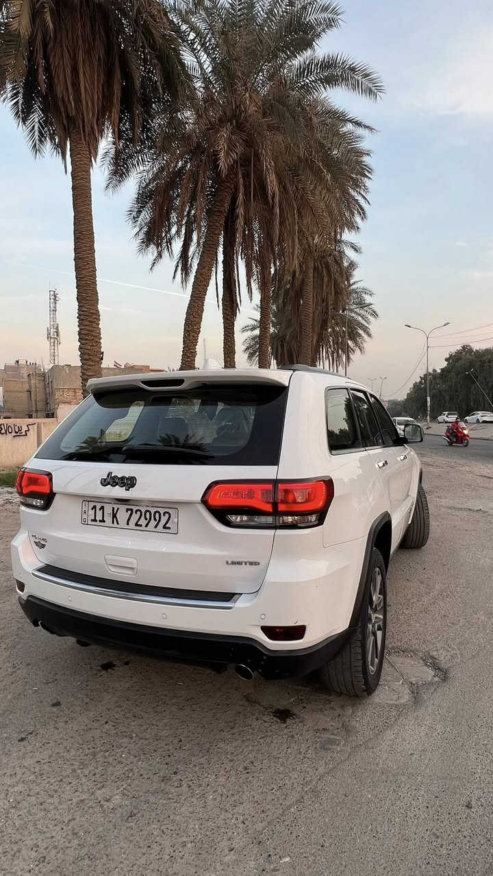 سلام عليكم ، للبيع
جيب 2018 Limited خليجي وكاله هارلم 
فووول الفول اعلى مواصفات رادارات حساسات شاشات
سياره كلش جديده وحلوه بالعافيه ع الياخذها 
ماشيه 49 الف فقط
رقم بغداد بسمي تحويل مباشر 
بيها رش صبغ البنيد فقط وشخط بسيط بالتكمه مسحوب كارت 
الباقي مكفول من كلشي مكينه مفتوحه  
مكاني بغداد شارع المطار 
الشراي يتصل ويدلل 
***********
***********
