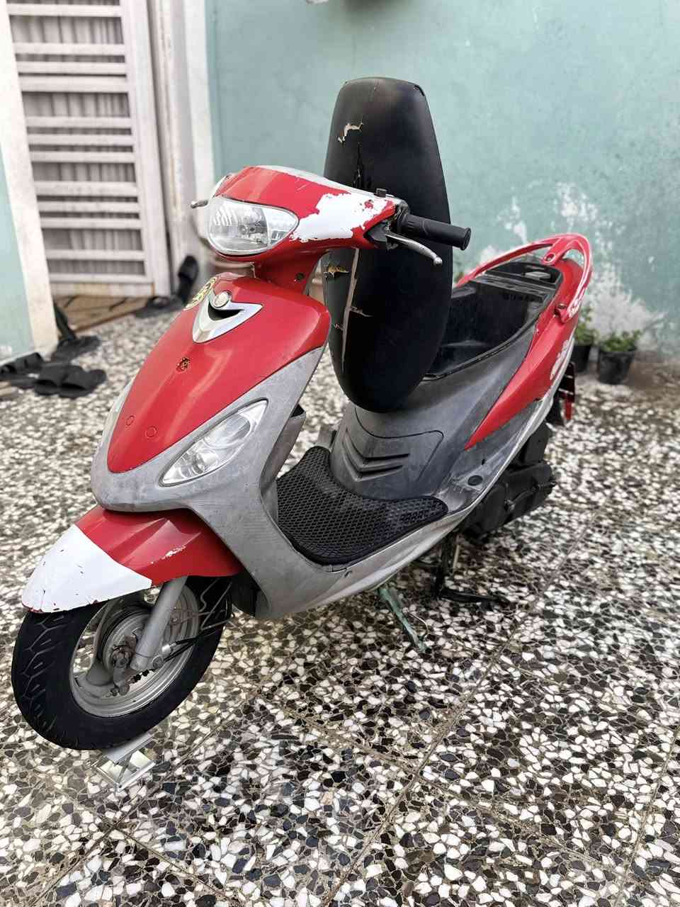 السلام عليكم
ماكس منغولي لون مميز للبيع فقط 

الدراجه مفتوحه ولفات فقط بوشه49

نكره سلف بكل وقت بيه سلف 55اصلي 

بيه كلج امامي اصلي بلاد 

بس يرادله قايش لان الي بيه تعبان 

اشاير كهربائيات كله شغاله 

مكاني نجف حي المكرمه يم مكتب الرشيد 

رقمي ***********

شباب السعر راسلني خاص وتدلل

الي تفيد بخدمته يراسلني خاص  ولي متعجبه يترك تعليق يناسب اخلاقه +اسف ع الاطاله
