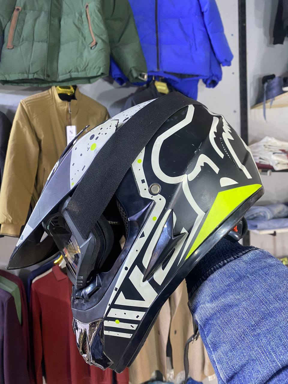 خوذه قفاز باله مراوس بوحده فج قلاب


**إذا كنت صاحب هذا الإعلان وتريد حذفه لأي سبب، رجاءا أرسل رسالة إلى الدعم الفني**