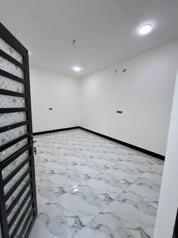 يــااللـه اللـــهم صــــلي عـــلى مــحمد والـ مـحمـد
يـتوفر بيـت زراعـي طـابق واحـد الـمساحه110مـتر  بـنـاء حــديث فـول

الـبيـت بنـاء طـابوك صـب كـونكريت مـسلح ربـاط صـب كـونكريـت 

حـالين فـارغ الـبيت هسه كمل يـتكون مـن غـرفه وصـاله وسـتقبال كبير

مـنور صـحيات داخـل وخـارج سـتاره عـاليه مترين ونص وجاهز الـبيـت 

الـسعر جـوه الـسوك 55وبي مجال الـشراي كـافه الـخدمات مـتوفره 

شارع 10مـتر مدارس كهرباء مجاري ثقـيل وخـفيف إنترنيت ضـوي جاهز

الــموقع الـنـاصــريه سـدينـاويـه قـرب صـفي الـدين يم مجمع بشير 

_______________________________
عندك بيت للبيع او #للايجار دزلي تفاصيله وسعره ع الخاص بيع وإيجارات سريعه ان شاء الله والتسهيل من الله / تفضلوا خاص اوالاتصال على الرقم التالي 
__________***********___________
وسنكون في خدمتكم غايتنا رضاكم والمصداقية في العمل شعارنا
