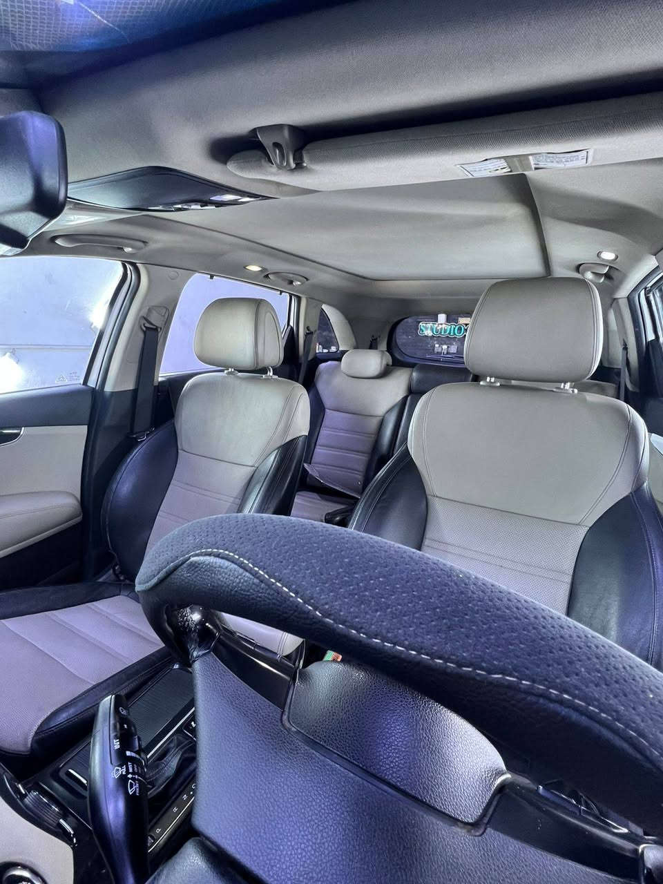 كل عام وأنتم بخير سورنتو موديل 2015  شكل 16 مكفوله من الصبغ رقم بغداد فول مواصفات  1/1 خليجي سبعة راكب بنه روما سبعة راكب محرك كير تبريد ماشيه 158 كيلومتر مكان السيارة بغداد جسر ديالى سعر السيارة 189 ورقة رقم التليفون ***********
