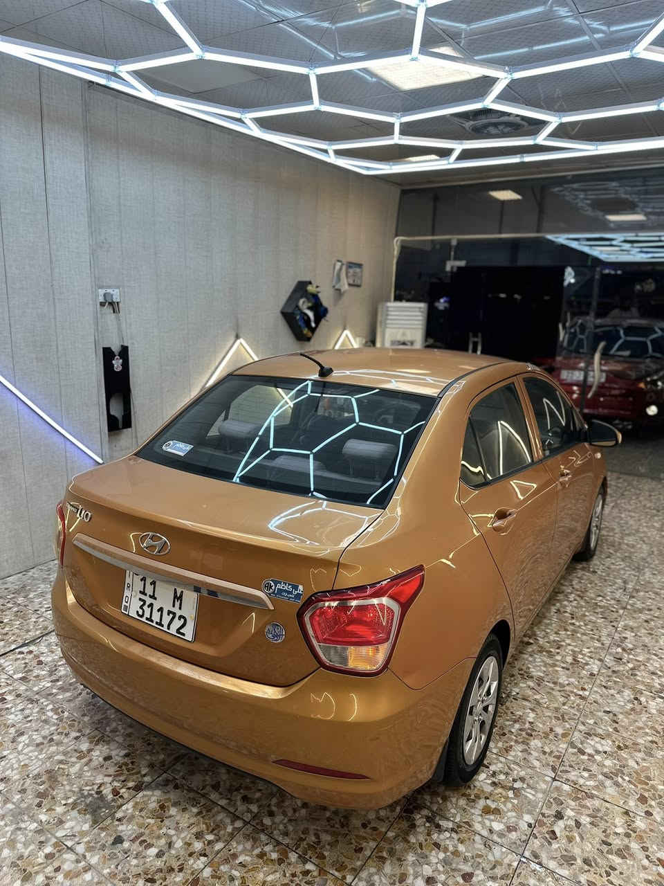 هوندايA10 موديل 2015 كير اوتماتيك ماشيه 71 كيلو اربعه جام كهرباء كامره شاشه  داخل لونين تحكم استيرن مكينه اربعه سلندر بيها فقط نص جاملغ صبغ خلفي بدون اي  دواخل السعر 94$وبيها مجال
:كير مكينة كفالة 
صدر امامي خلفي تخم تاير جديد.
رقم بغداد الجديد .
للاستفسار :***********
***********:
