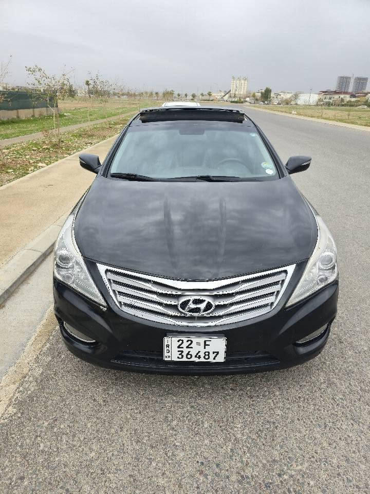 هۆندا ئەزێرا  ٢٠١٢
مەکینە 3.0ی 6 پستن 
فول فول مواسەفات 
سلایت 
پانۆراما 
شاشە گەورە 
کامێرا
٢ دەرگا بەسمە 
بەسمەیە 
کوشین جلد 
کوشین خەزن و کارەبای 
کوشین هیتەر 
٣ پەردە بیلاد 
ئاوێنە شەفت و کارەبای
سوکان ڤۆلیۆم 
تەعدیل سورعە 
سەیارەکە بێ سبوغە هیچی نیە 
گێڕ و مەکینە نەکرایتەوە بیلاد بە شەرتی فەحس و وەستا 
سەیارەکە زۆر توندو تۆڵە هەمو شتێکی بە شەرتە ماڵی دۆستە 
ڕەقەم و سەنەوی و ژینگەی نوێیە 
بەناوی خۆمە 
نرخی ١٢٥ و مەجالێکی برایانە 
هەولێر 
*********** أربيل, العراق
