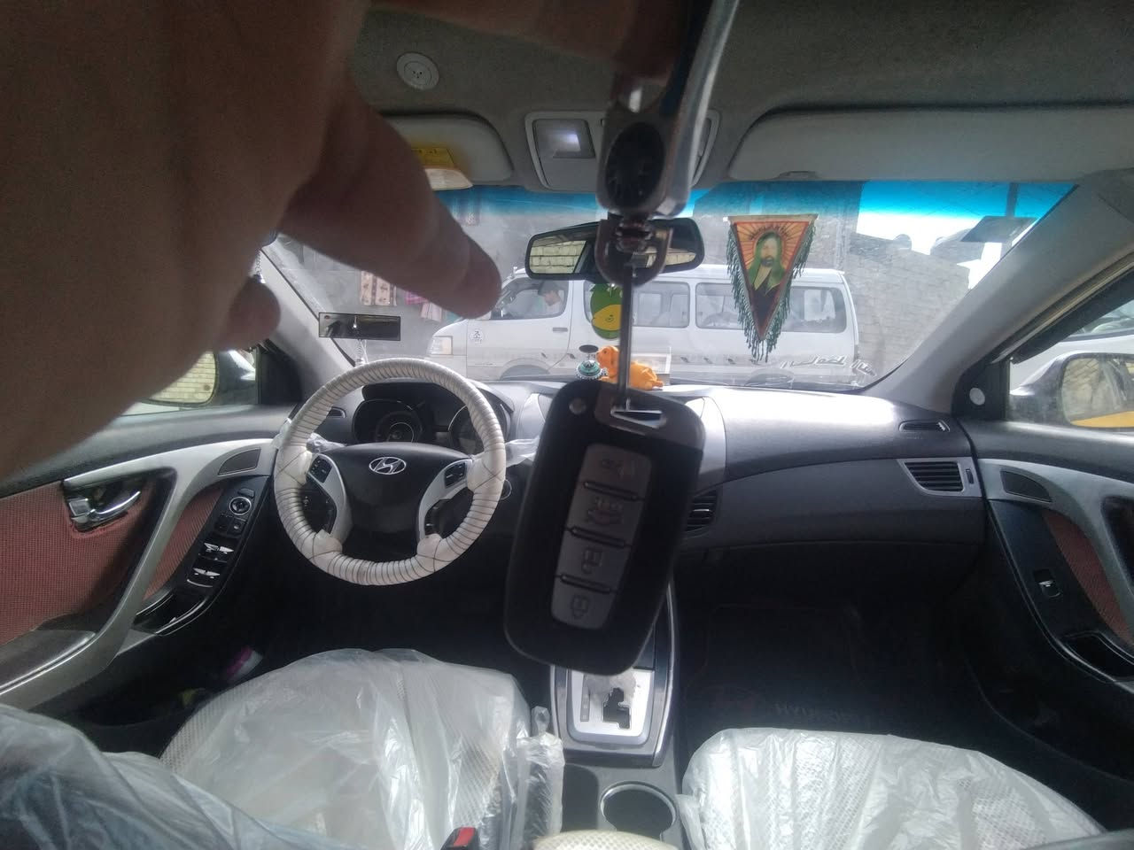 سلام عليكم النترع الفين 12 خليجي بصمه تحكم استيرن مكينه كير حداديه خير من الله تبريد كير خير من الله كسنات تتفه ***********
