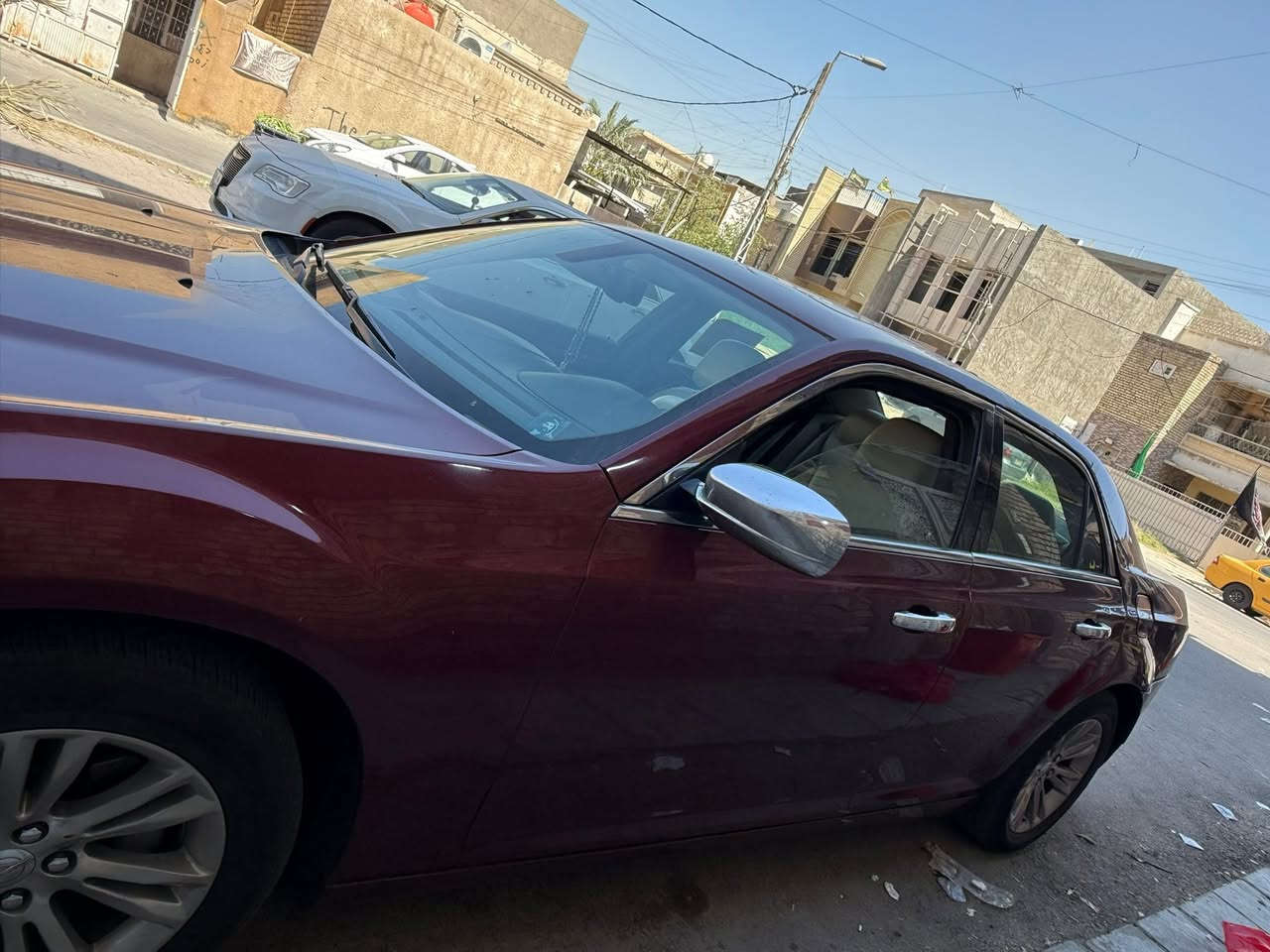السلام عليكم شباب كلايسرا اوبما موديل 16Cرقم اربيل باسمي السيارة كفاله عامه فقط بيه بارد بل داير مال جاملغ والباب الخلفي جهت السايق عنوان السيارة بغداد  السعر 215وبيه مجال قليل السيارة جاهزة مجهزة صدر امامي خلفي تخم تاير تبريد حي القاهرة رقم الهاتف ***********
