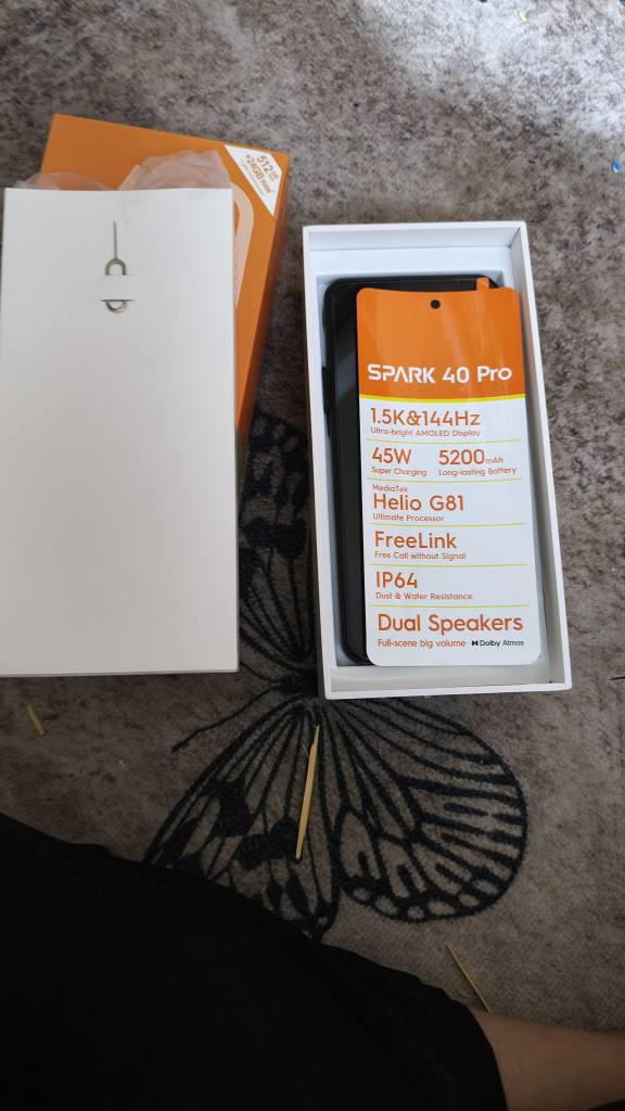 جهاز تكنو سبارك 40 برو مفتوح فقط ممستعمل ابدا للبيع السعر 150الف قفل ذاكره 512 رام12 
للتواصل *********** عمارة, ميسان
