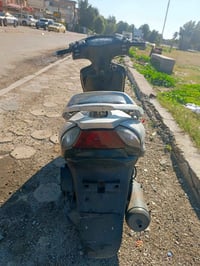 دراجه ماكس. 140 الدراجه كل كهربائياته شغاله ونضيفه الدراجه فجاه كامت ت...