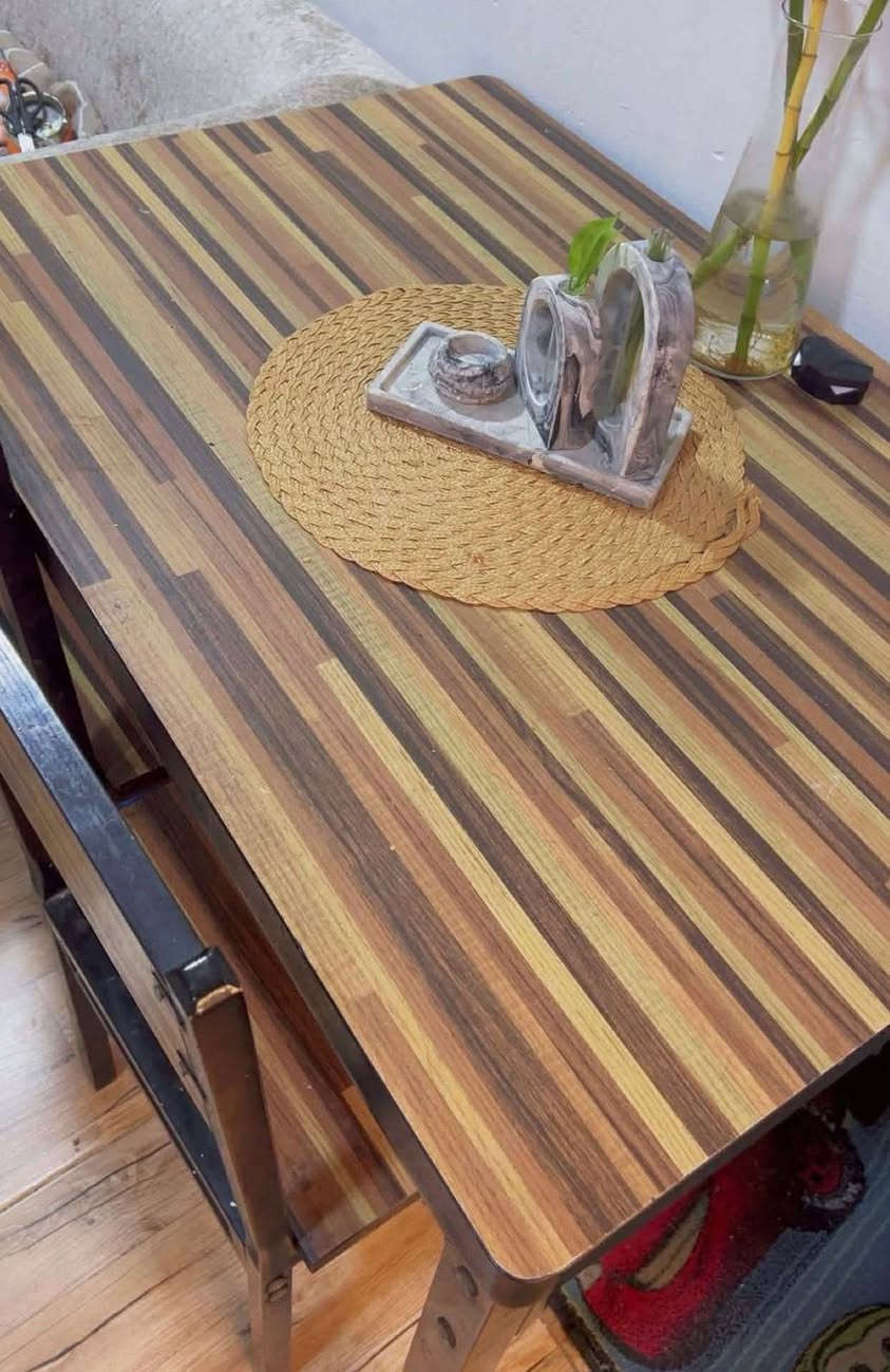 #بيع_سريع📌👇🏻
طبلات للبيع مثل الصور ١ كبيرة + ٣ صغار👇🏻
ميز التلفزيون للبيع مثل الصورة👇🏻
ميز + ٤ كراسي مثل الصورة👇🏻
العنوان #بغداد_حي_الجهاد_مربع_الطائي📍للمزيد مراسلتي✅👍


**إذا كنت صاحب هذا الإعلان وتريد حذفه لأي سبب، رجاءا أرسل رسالة إلى الدعم الفني**