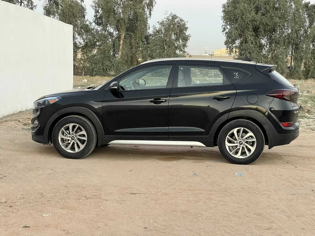 السلام عليكم 
السعر 149 وبيها مجال قليل 
للبيع توسان موديل 2018
السياره جديده كلش
كير ومكينه وتبريد خير من الله
فول عدا الفتحه والبصمه
محركها المرغوب 2000
المكان النجف رقم السياره 
نجف بسمي مداور ثاني يوم
مكلف با النشر رجاء عدم تواصل رقم +964 771 794 5887


**إذا كنت صاحب هذا الإعلان وتريد حذفه لأي سبب، رجاءا أرسل رسالة إلى الدعم الفني**