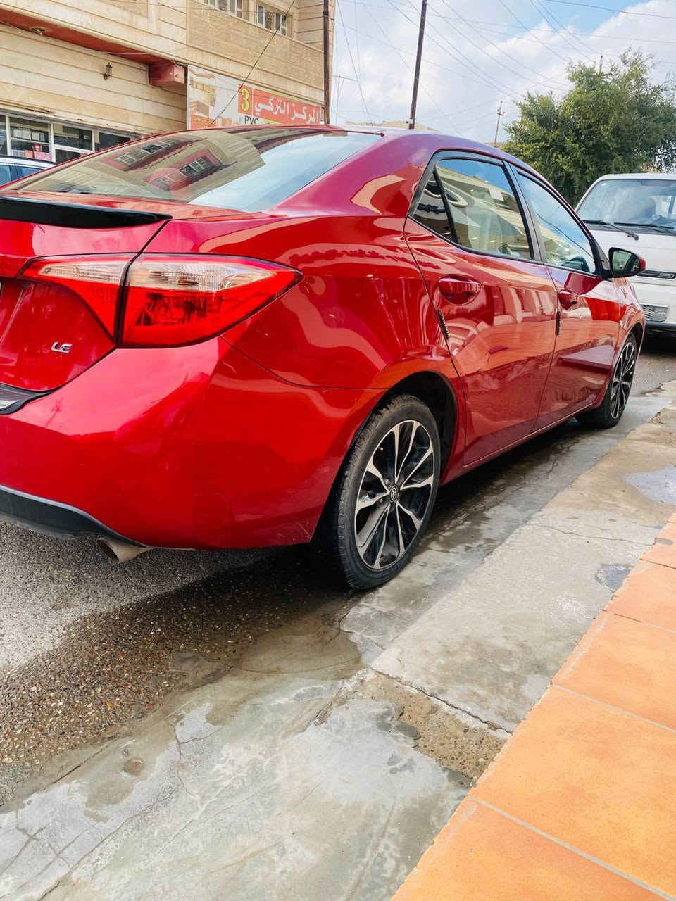 كورلا 2017 كندي
مواصفات Le 
داخلة كلين
شبر بالبنيد صبغ وشبر جوه المراية مال باب
بدون ايرباك 
ماشيه ١٣٠ الف
رقم سنوية جديد
مكانها تكريت
سعر ١٣٨ وبيها مجال بسيط
*********** أربيل, العراق
